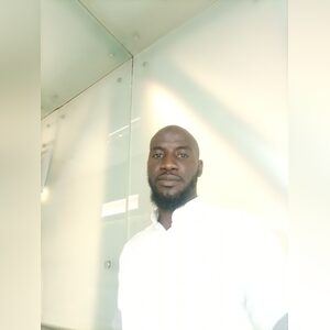 aareef, online dating profile photo