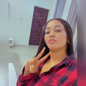 adeshola22, online dating profile photo