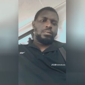 delicode, online dating profile photo