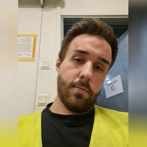 marcusp, online dating profile photo