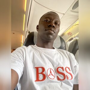 djdeji99, online dating profile photo