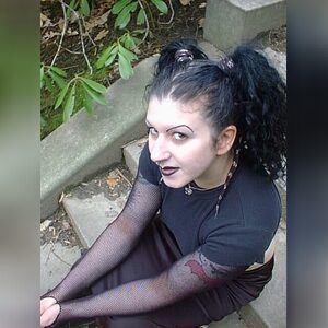 vampirauk, online dating profile photo