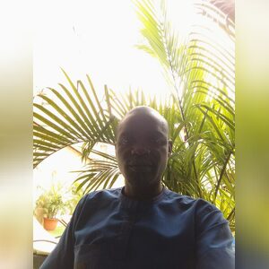 oseniisi, online dating profile photo