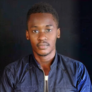 soluseyi, online dating profile photo