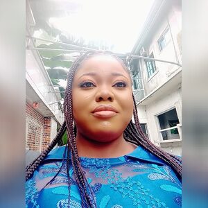 queendim, online dating profile photo