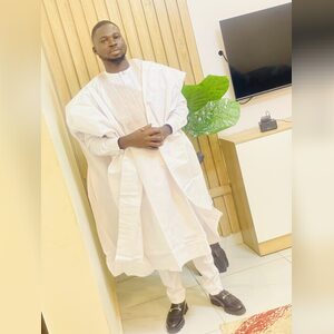 femilegend, online dating profile photo