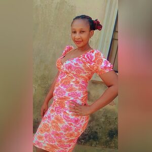 favourite2, online dating profile photo