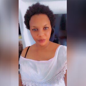omola3, online dating profile photo