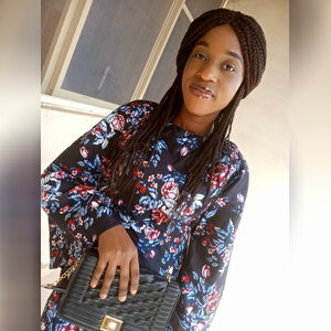 adedoyine, online dating profile photo