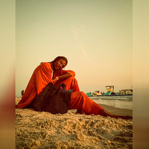 oayomikun, online dating profile photo