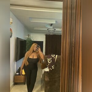 nicolea, online dating profile photo