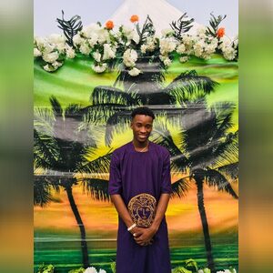 godwinka, online dating profile photo