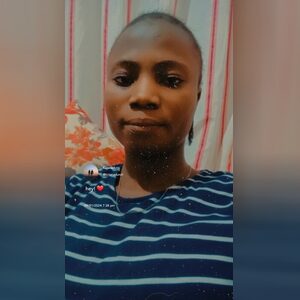 shukrato, online dating profile photo
