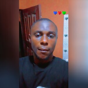 esegun3-, online dating profile photo