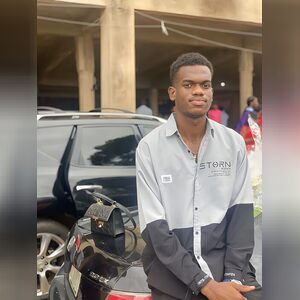 uyigueeg, online dating profile photo