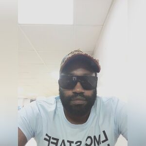 josefkas, online dating profile photo
