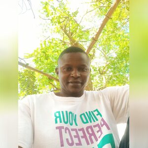 ajekigbe, online dating profile photo