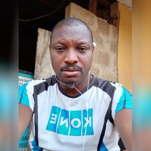 adeyele, online dating profile photo