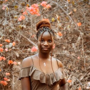 leeifenna, online dating profile photo