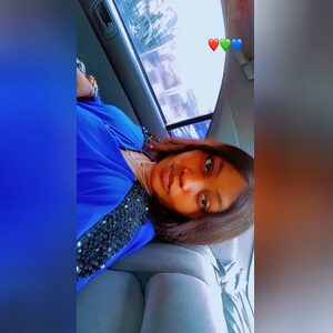 riaeriem, online dating profile photo