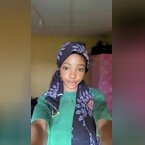 ayomiola, online dating photo