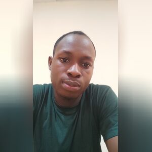 tolu27, online dating profile photo