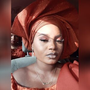 oseniest, online dating profile photo