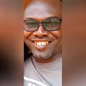 excel_mart, online dating profile photo