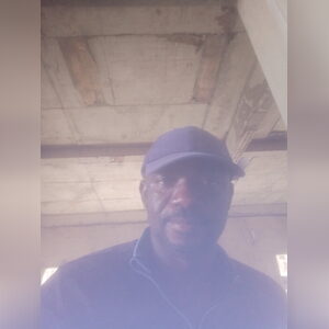 emekau77, online dating profile photo