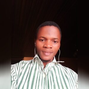 aakiny4-, online dating profile photo
