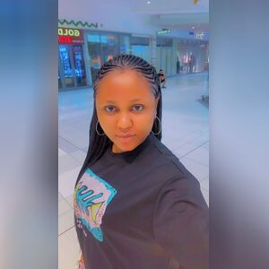onyenasa, online dating profile photo