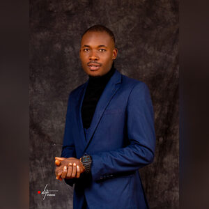 oluwfamo, online dating profile photo