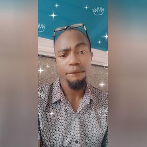 tonyaddo, online dating profile photo