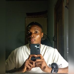 gosas, online dating profile photo