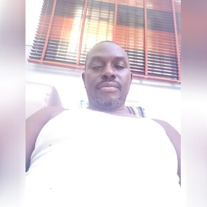 akinolur, online dating profile photo