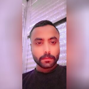 akramalo, online dating profile photo