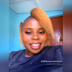 azeezatb, online dating profile photo