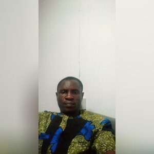 tosinefe, online dating profile photo