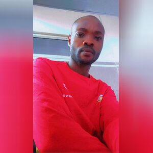 dadegoke, online dating profile photo