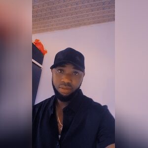 sholabes, online dating profile photo