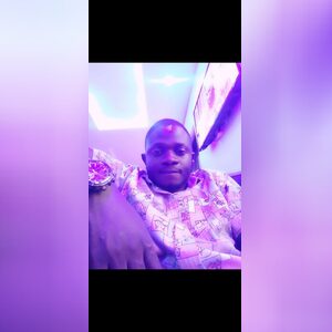 adeyemiopz, online dating profile photo