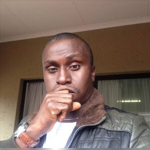 b4mack23, online dating profile photo