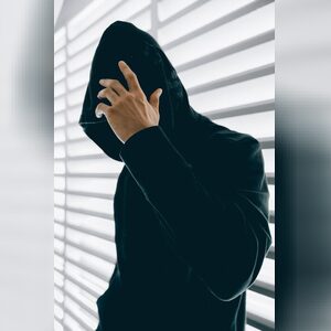 mohaayom, online dating profile photo