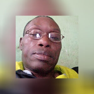 yisalawr, online dating profile photo