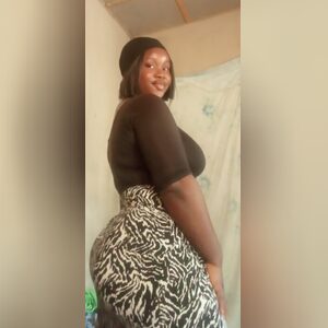 nwadike, online dating profile photo