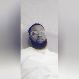 mhide_, online dating profile photo