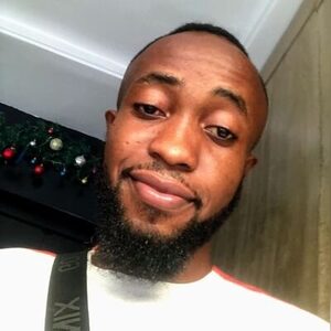 kazeem26, online dating profile photo