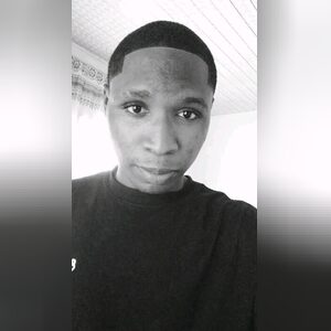 derder, online dating profile photo