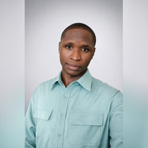 derder, online dating profile photo