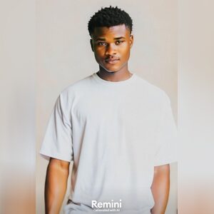 oluwmose, online dating profile photo